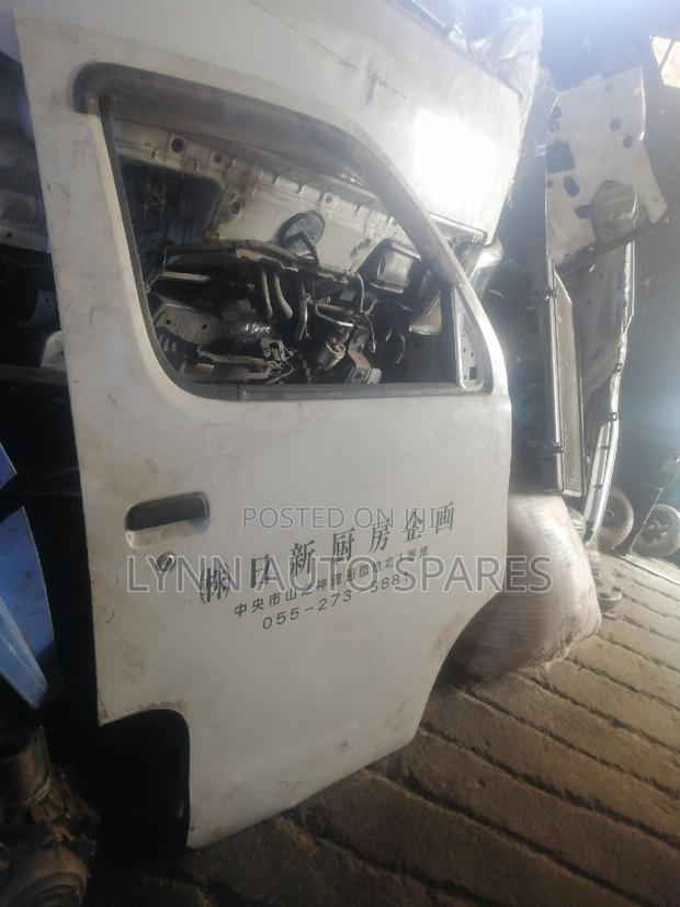 Toyota Townace New Model Front Door - thumbnail 4