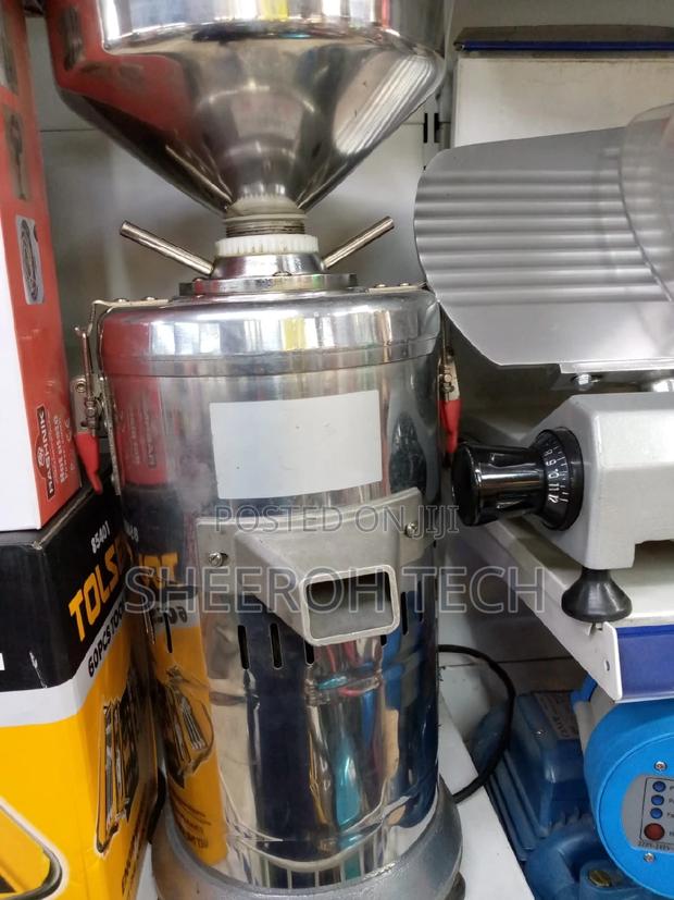 Electric Peanut Butter Maker Affordable - main view