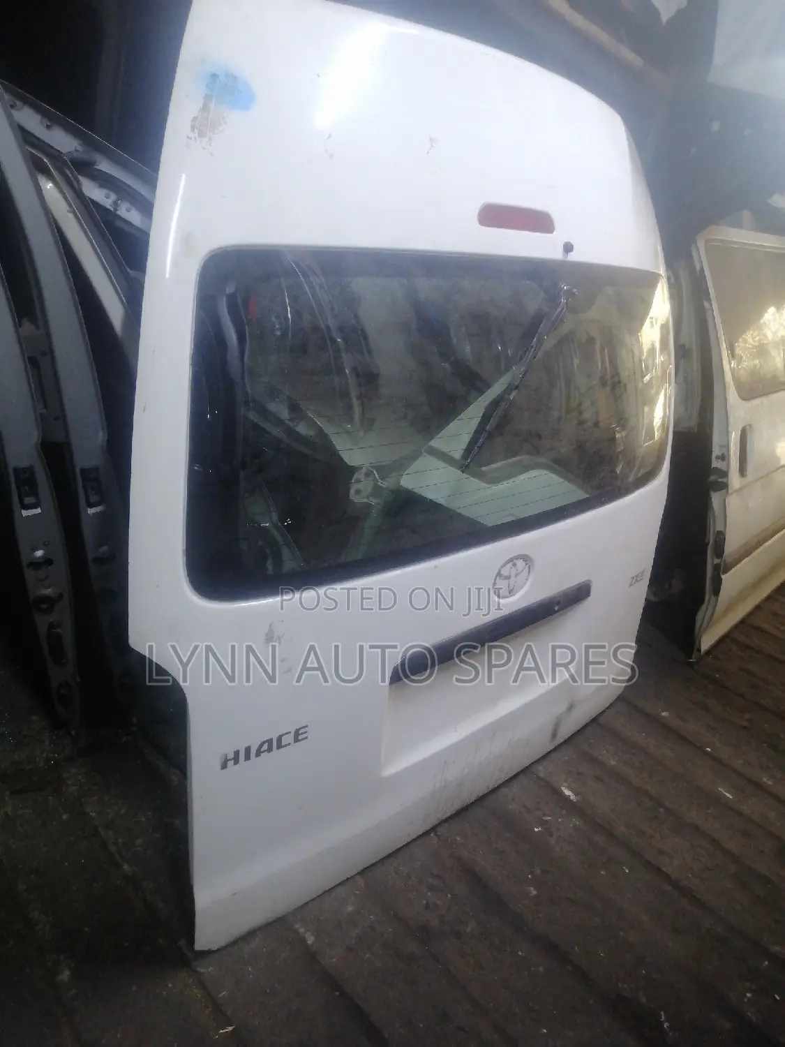 Toyota Hiace 9l Complete Boot