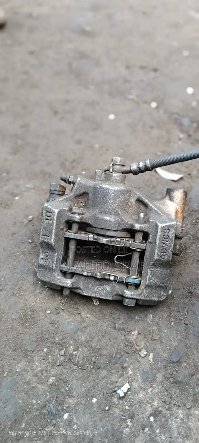 Toyota Harrier Rear Caliper