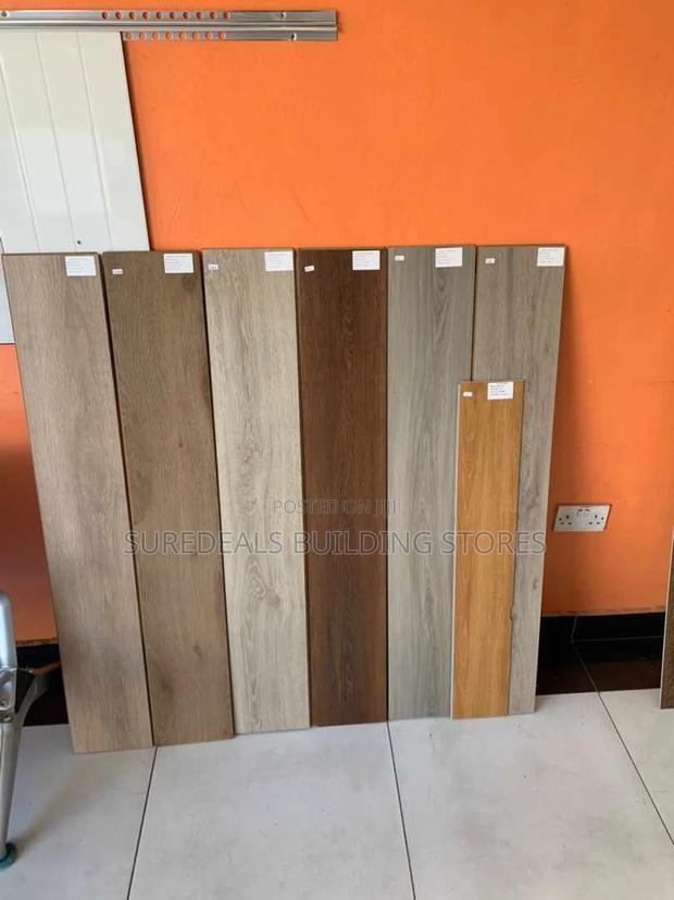 SPC Click Lock Vinyl Plank Flooring - thumbnail 2