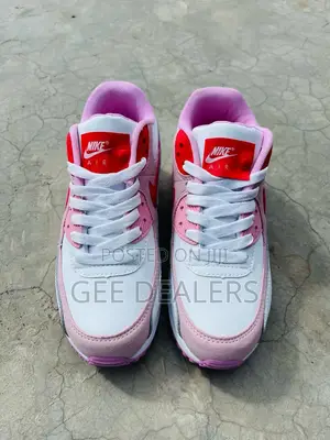 Ladies Airmax 90 Valentine Sneakers