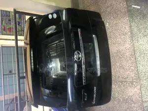 Toyota Vanguard 2008-2012 Boot
