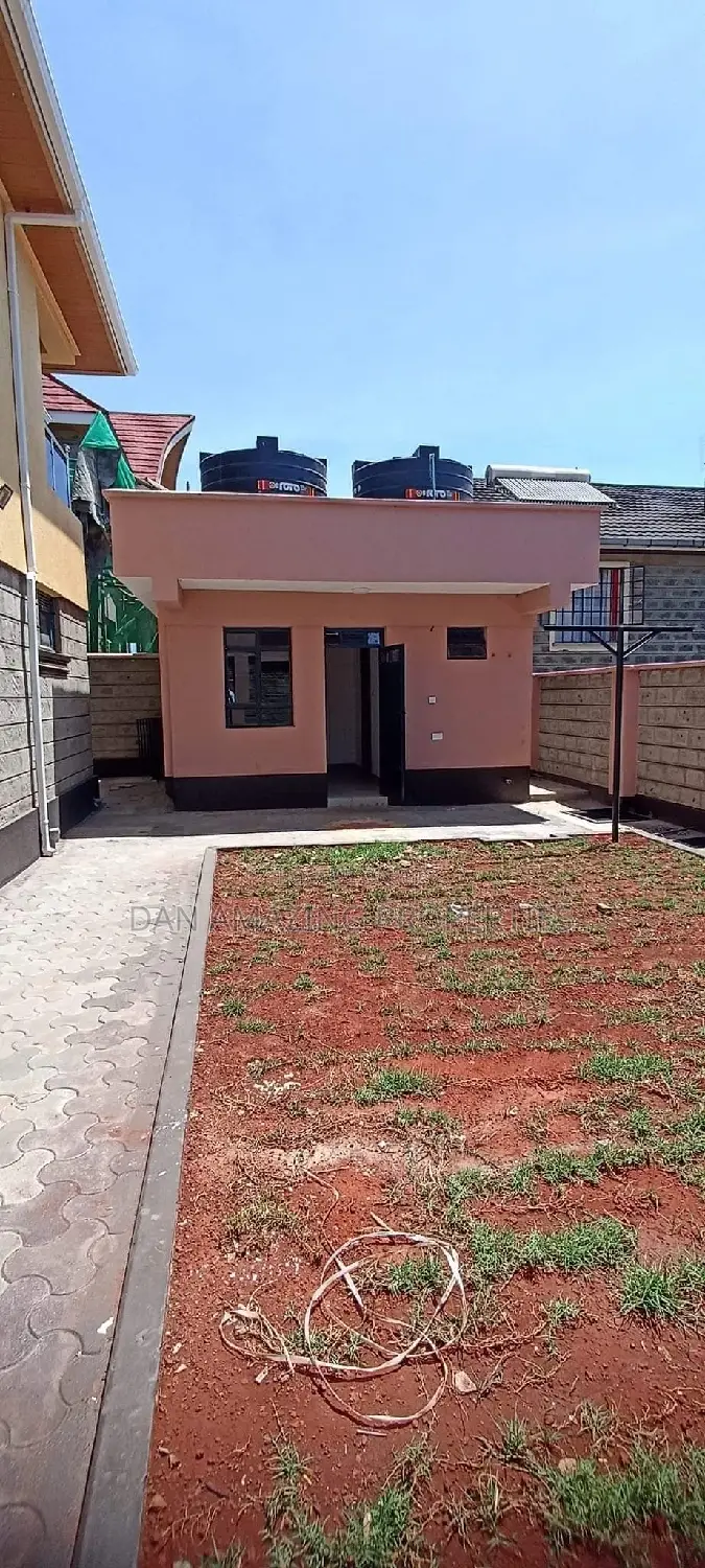 4bdrm Maisonette in Mugutha Plus Dsq, Ruiru for sale