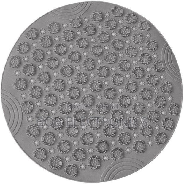 Round Antislip Bathroom Mats - thumbnail 2