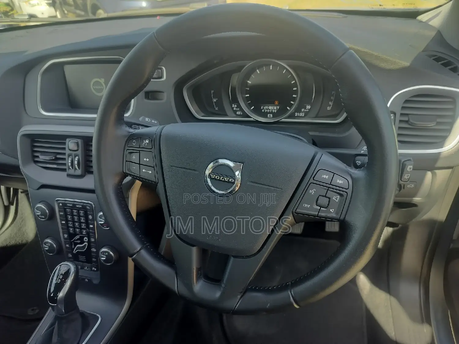 Volvo V40 2016 Silver