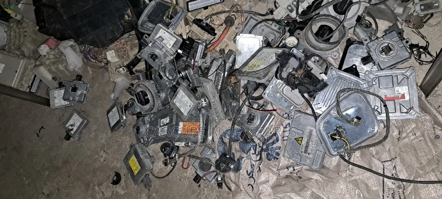 Audi Volkswagen Nissan Mazda Headlight Computer Ballast