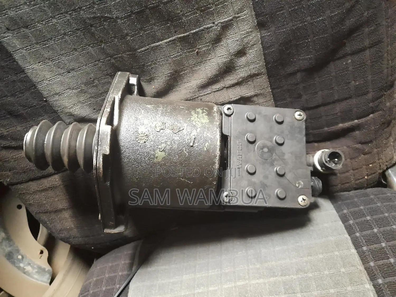We Sell All Spares For Mercedez, Trailers And China Trucks