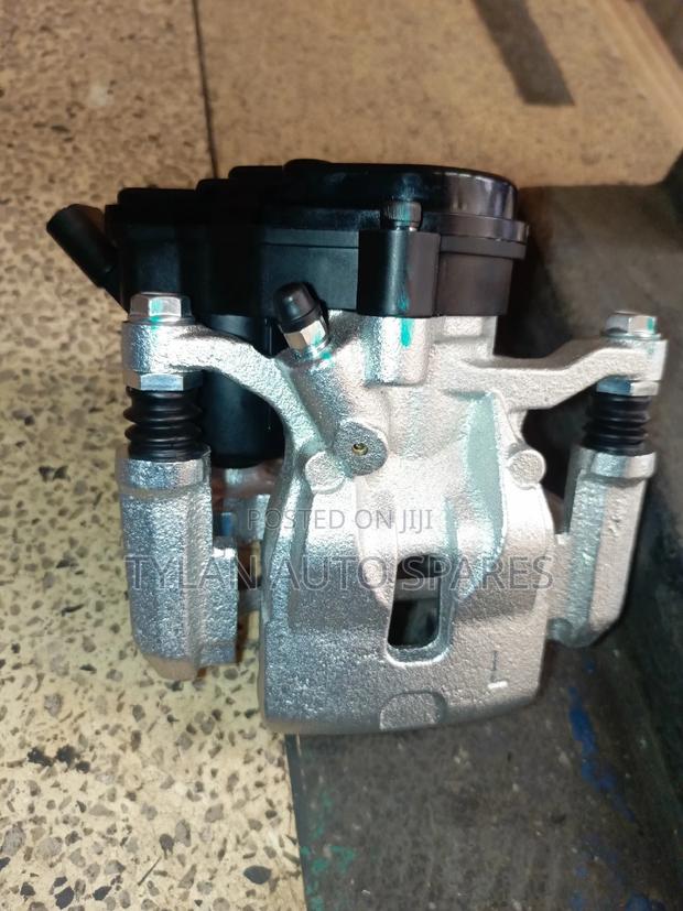 Rear Motor Caliper CX5 2020