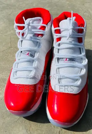 Jordan 11 Retro Cherry  Size 40-45