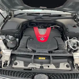 Mercedes-Benz GLC-Class 2019 Silver