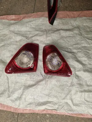 Toyota Corolla 2009 Bootlight