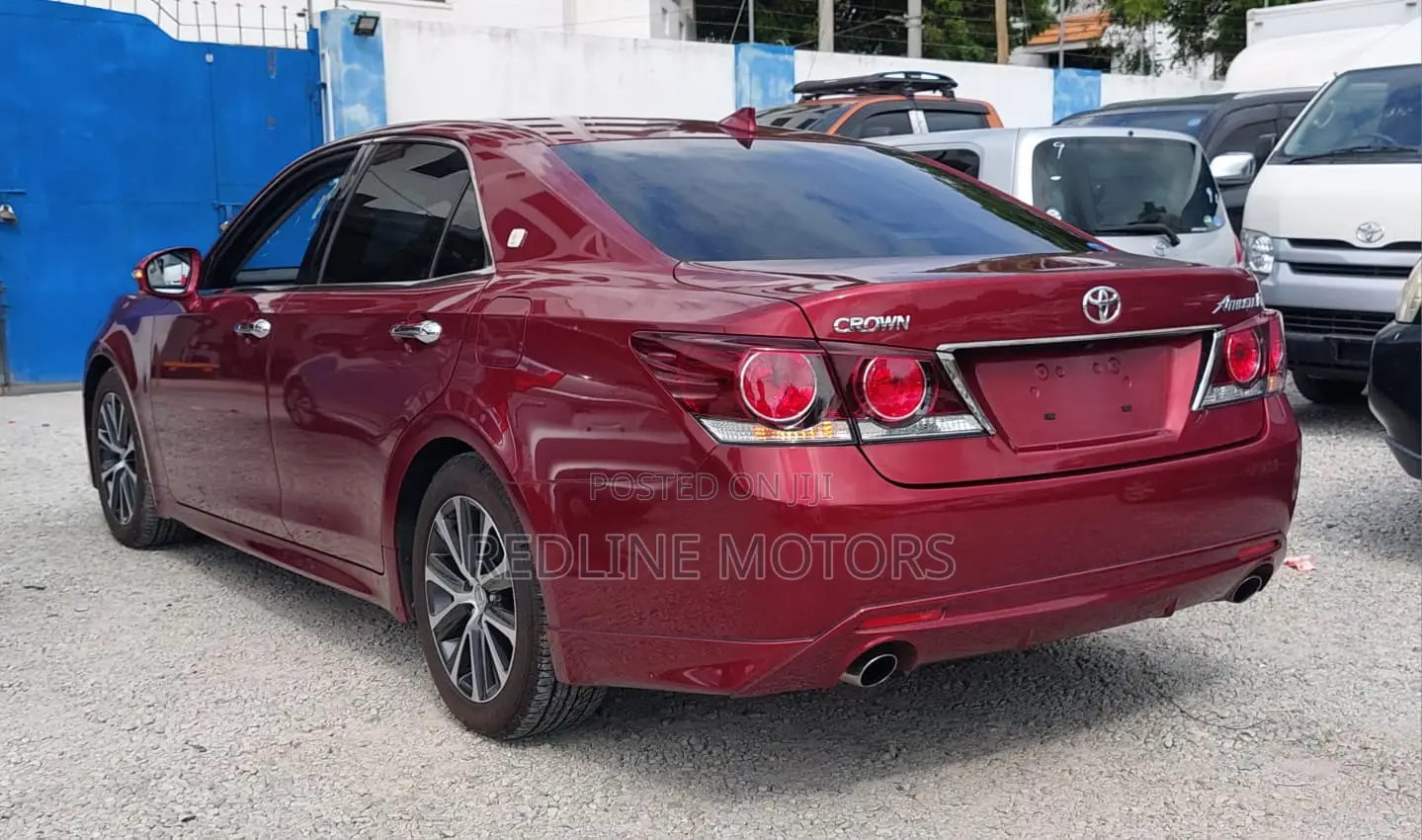 Toyota Crown 2017 Red
