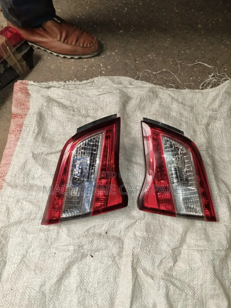 Subaru Legacy 2015 Bs9 Bootlight