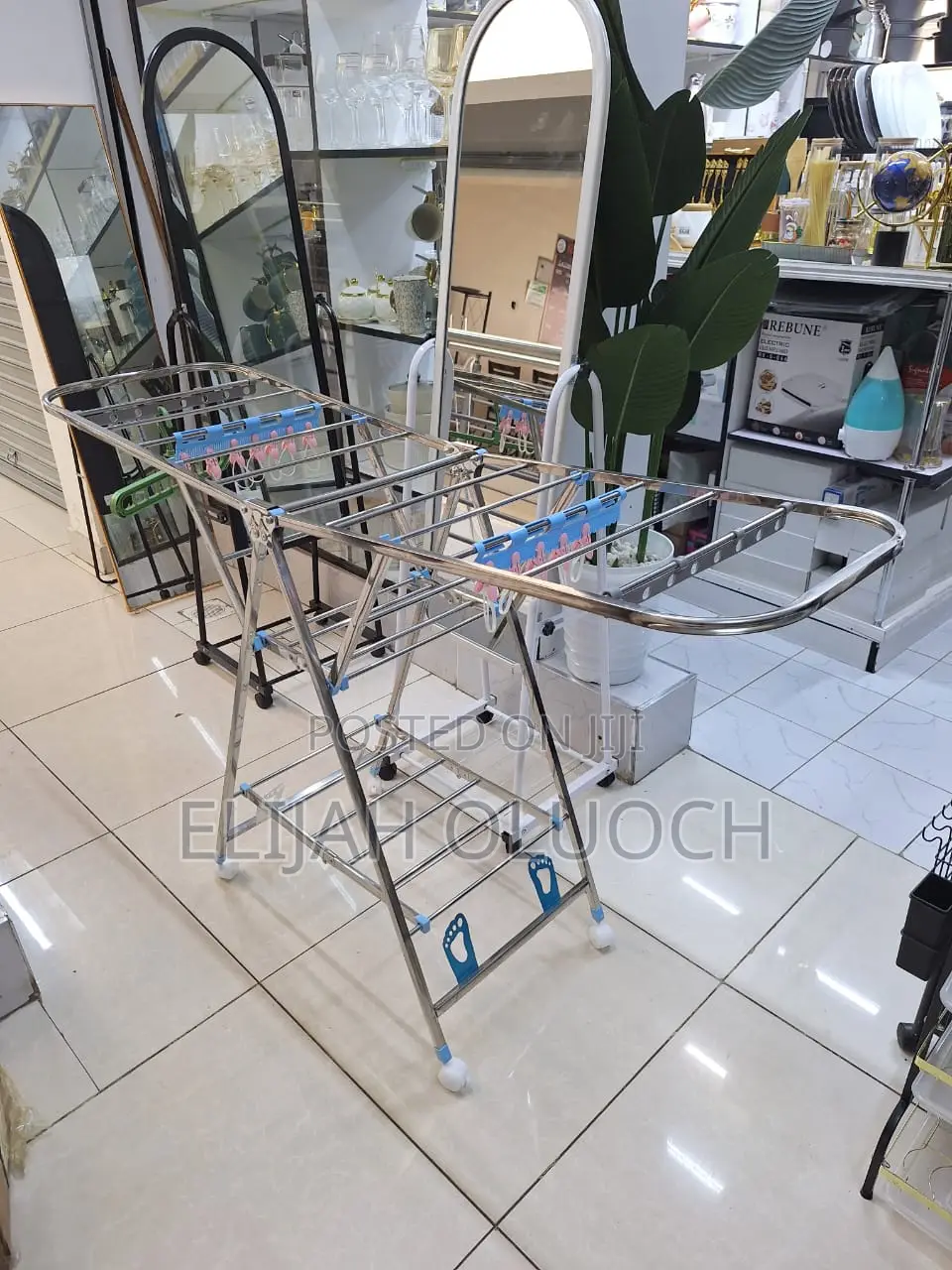 Movable Foldable/Portable Laundry Drying Rack