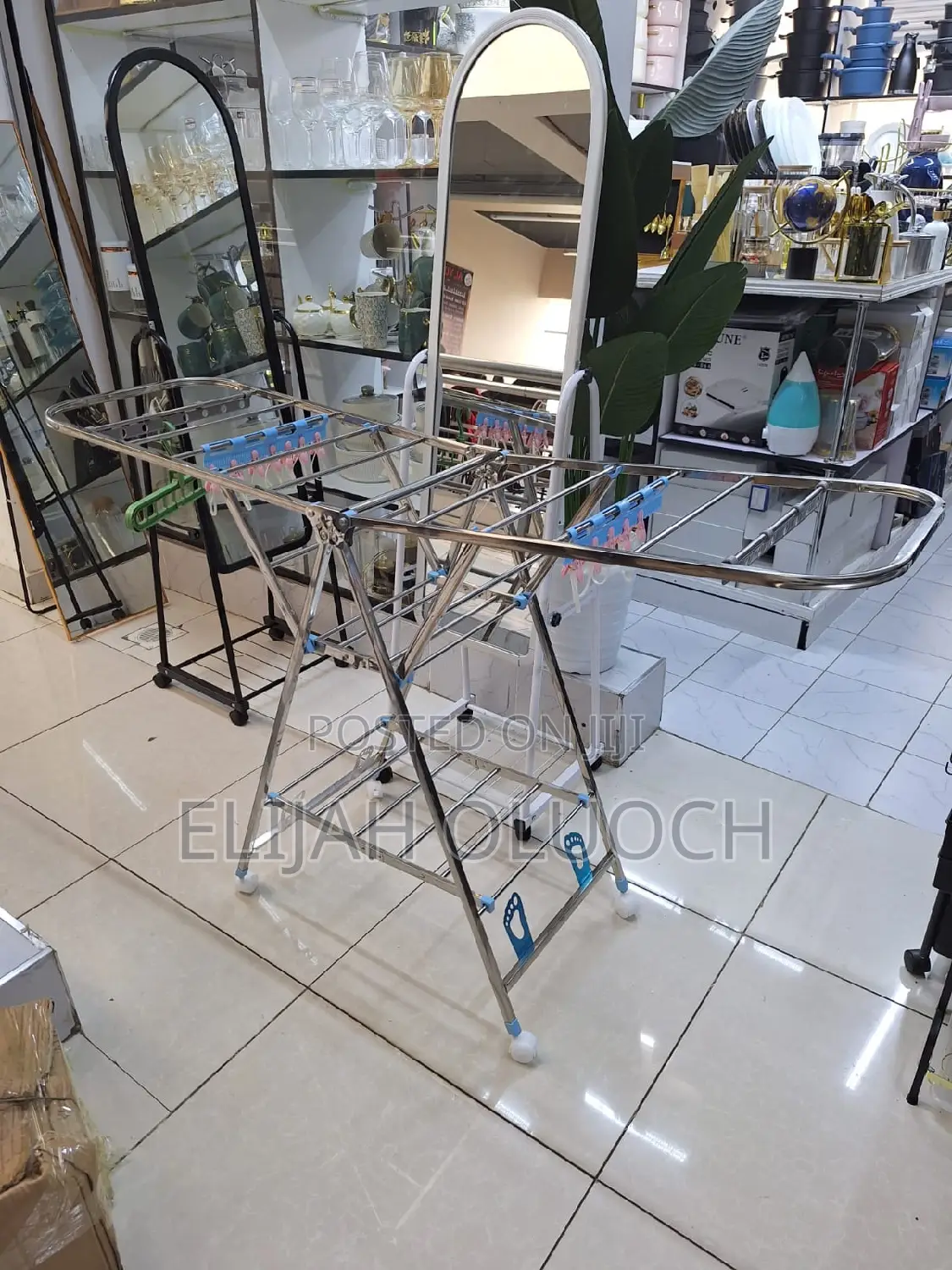 Movable Foldable/Portable Laundry Drying Rack