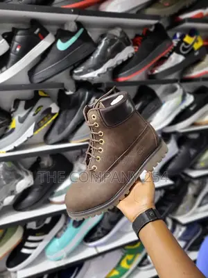 Old School Timberland Boots
KSH 4800