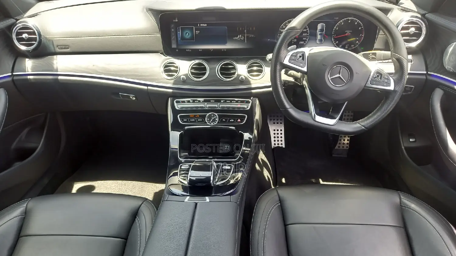 Mercedes-Benz E200 2016 Silver