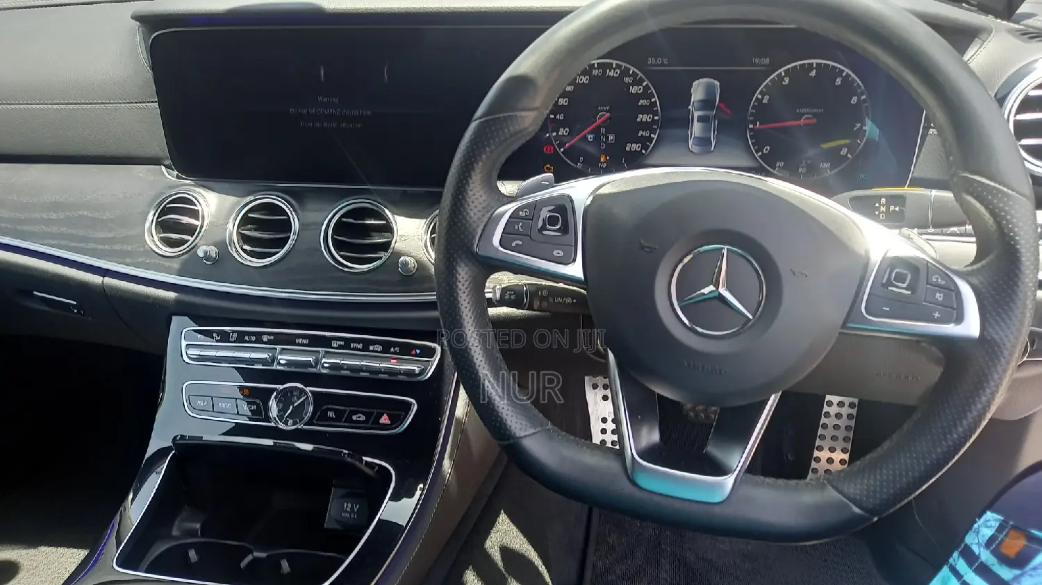 Mercedes-Benz E200 2016 Silver