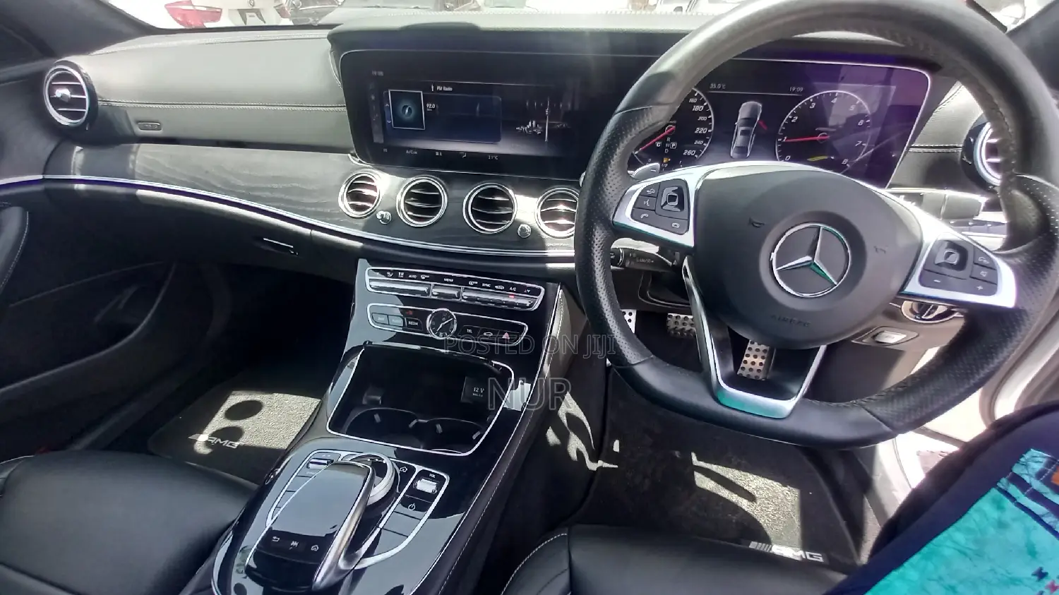 Mercedes-Benz E200 2016 Silver