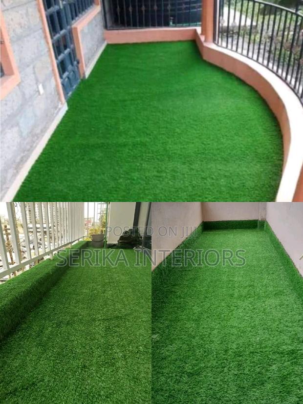 Balcony Grass Carpets Grass Carpets Grass Carpets Grass - main view