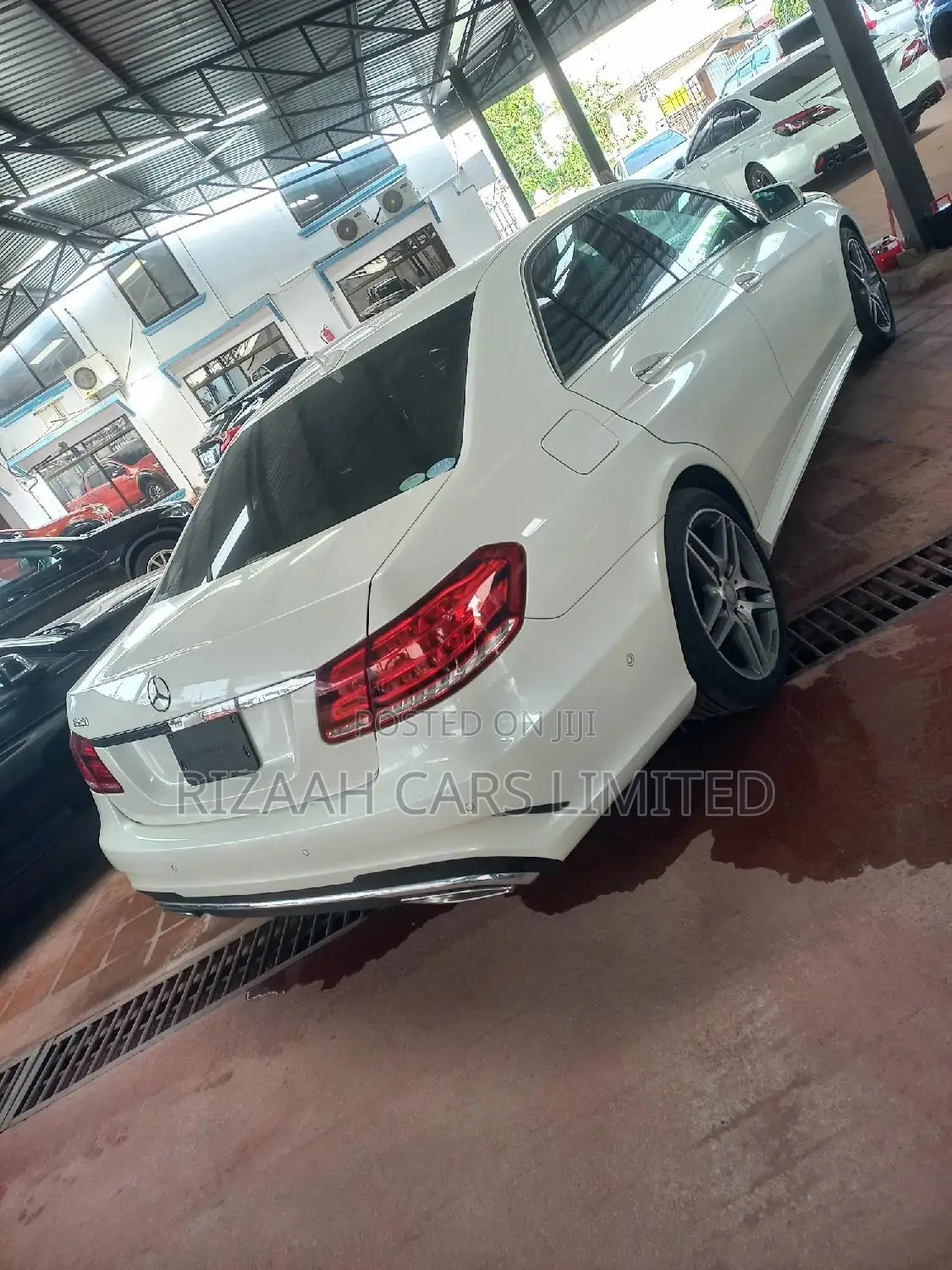 Mercedes-Benz E250 2016 White
