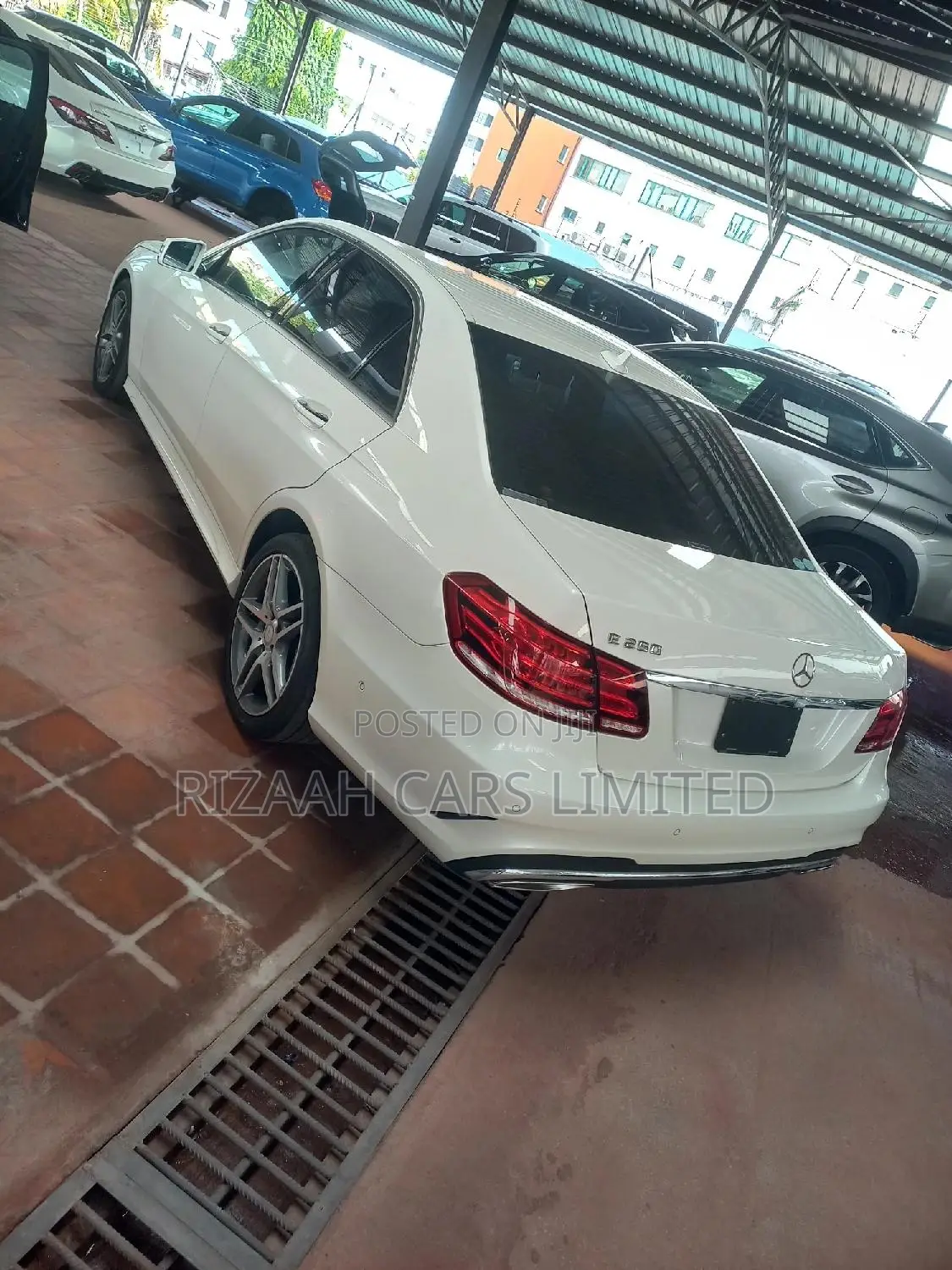 Mercedes-Benz E250 2016 White