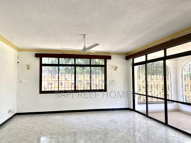 5bdrm Maisonette in Nyali for sale - thumbnail 10
