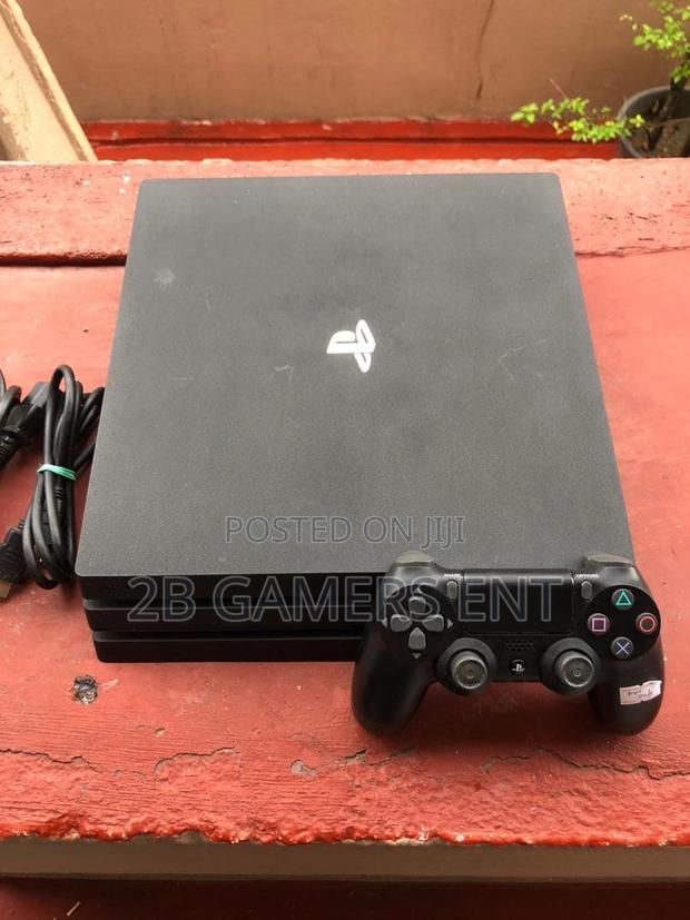 Play Station 4 Pro Chipped Version.9.00 - main view