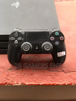 Play Station 4 Pro Chipped Version.9.00