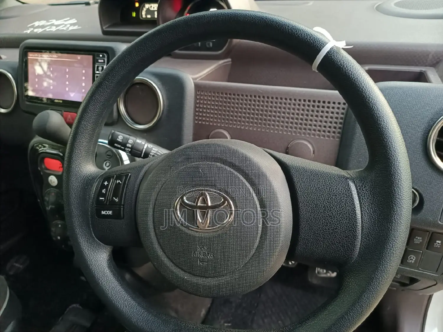 Toyota Spade 2017 White
