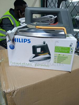 *~•Phillips Iron Box. Iron Box,Dry Iron Box