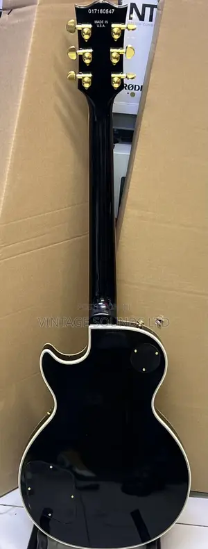 Gibson Les Paul Custom Electric Guitat W/ Ebony Fingerboard