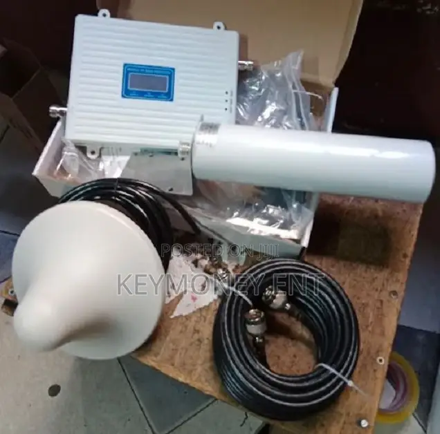 Trusted Quality Triband GSM Signal Booster 3g 2g 4g Full Kit