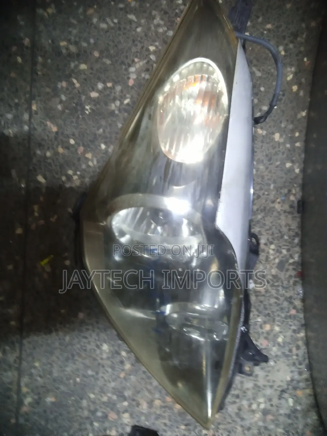 Wish 2002 Headlight Non Xenon