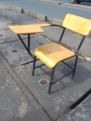 Arm Chair College