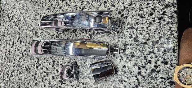 Chrome Outer Handles for Landcruiser V8 - thumbnail 2