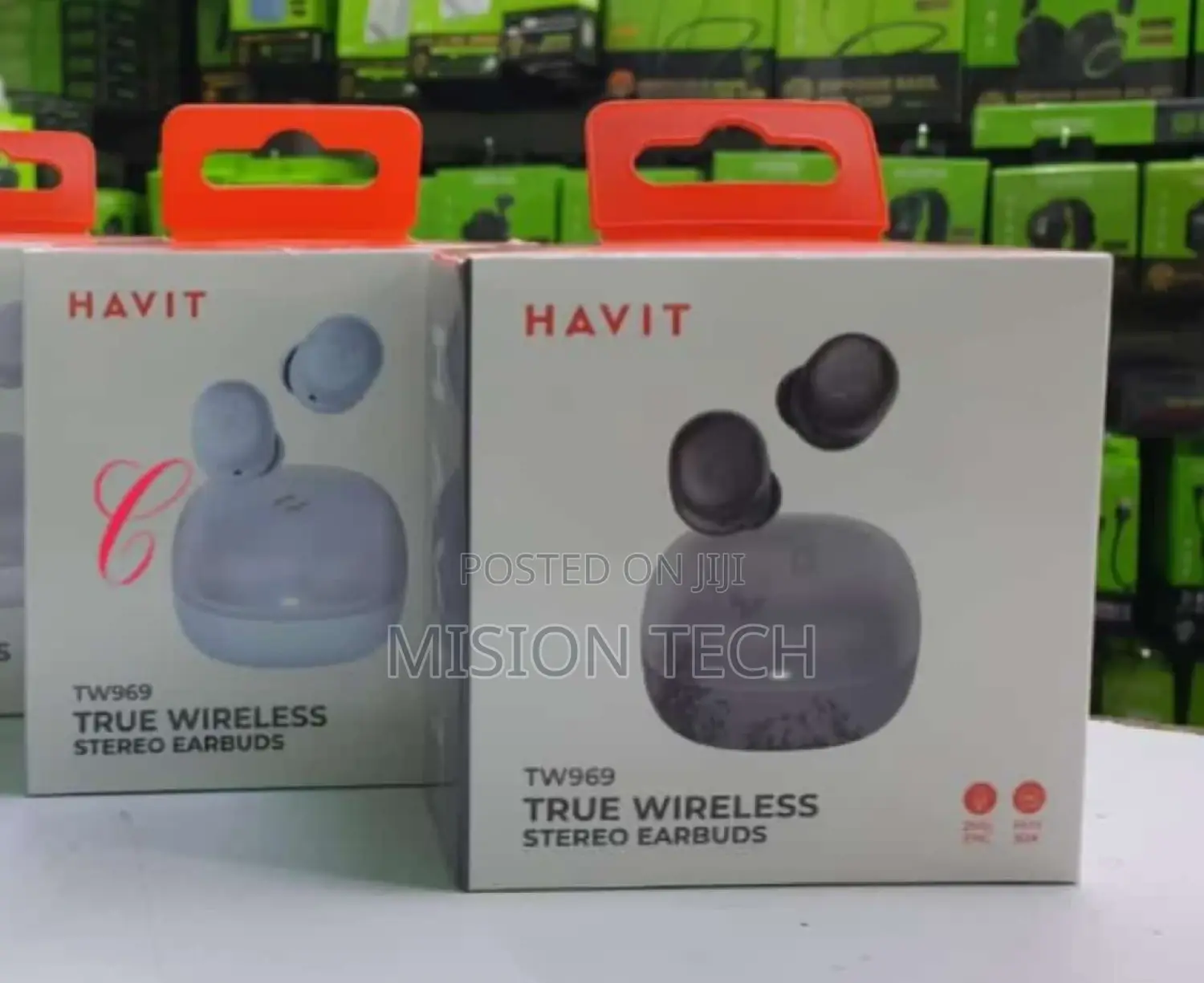 White Havit TW969 Stereo Earbuds