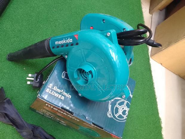 Meakida Blower 600 Watts/Dust Blower