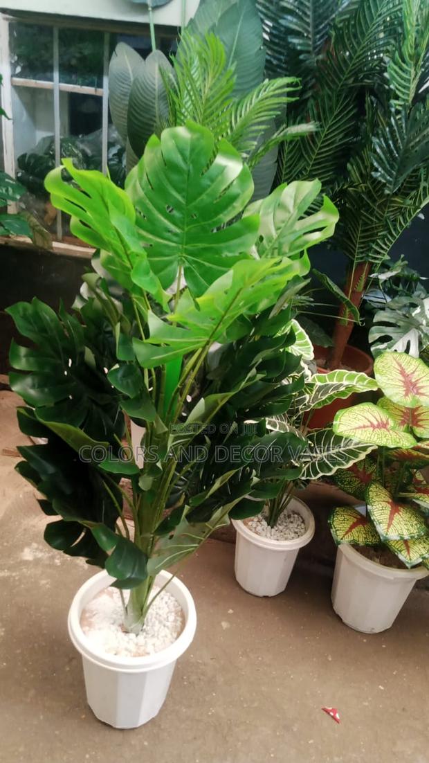 1.2m Long Artificial Plant With Vase - main view