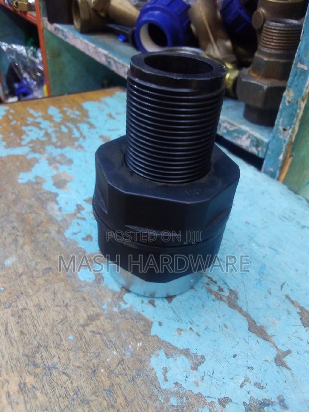 1/2" Tank Connector - main view