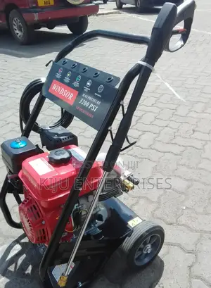 Windsor Carwash Machine Available Petrol Powered
