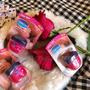 Vaseina Lip Therapy - main view