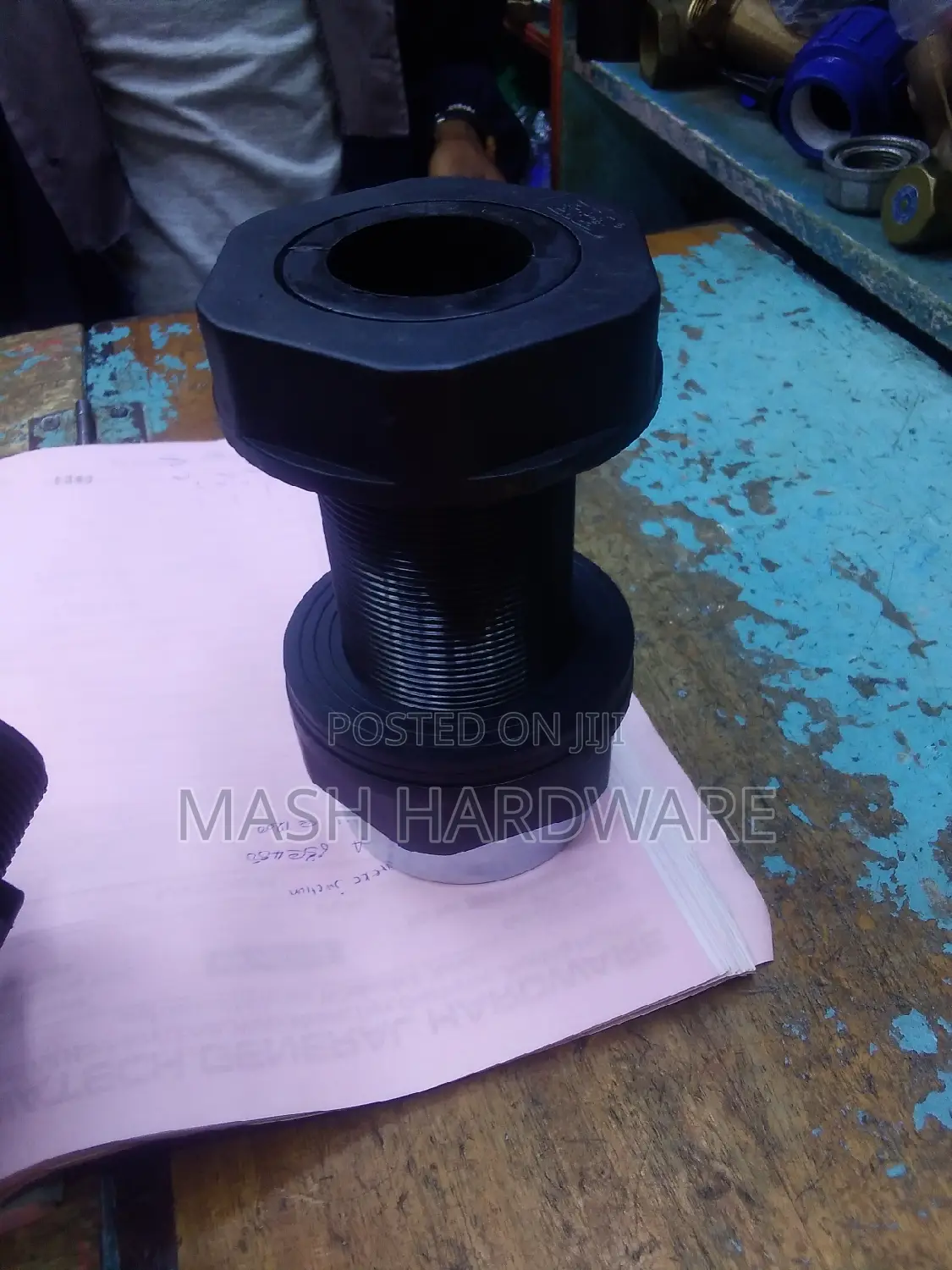 2" Tank Connector