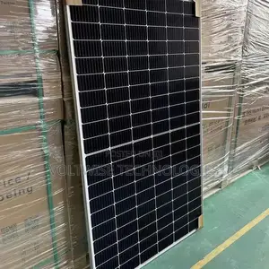 490w Jinko Monocrystaline Solar Panel at 18 Per Watt