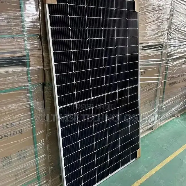 490w Jinko Monocrystaline Solar Panel at 18 Per Watt