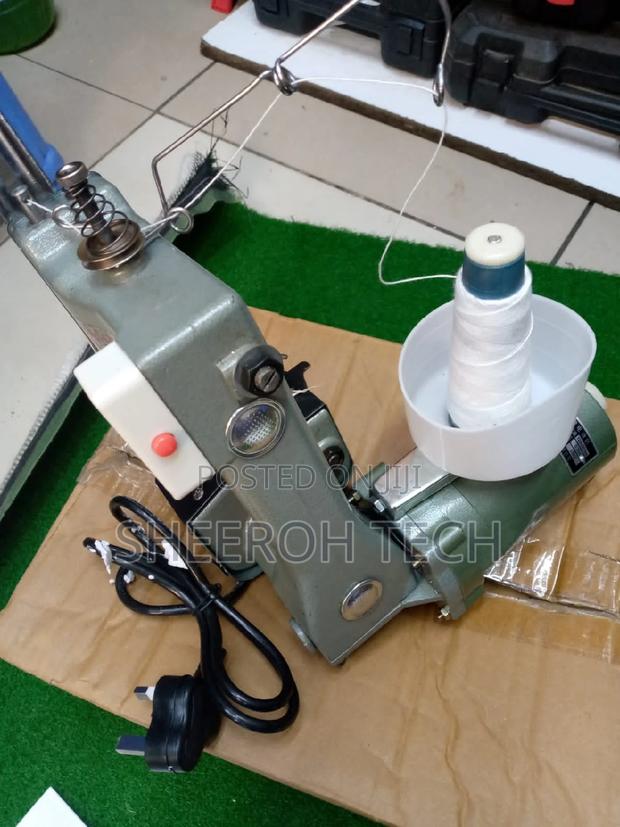 Portable Sewing Machine/Bag Closer Sewing Machine