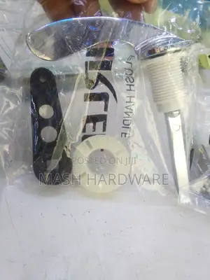 High Ranked Flush Handle (Heavy)