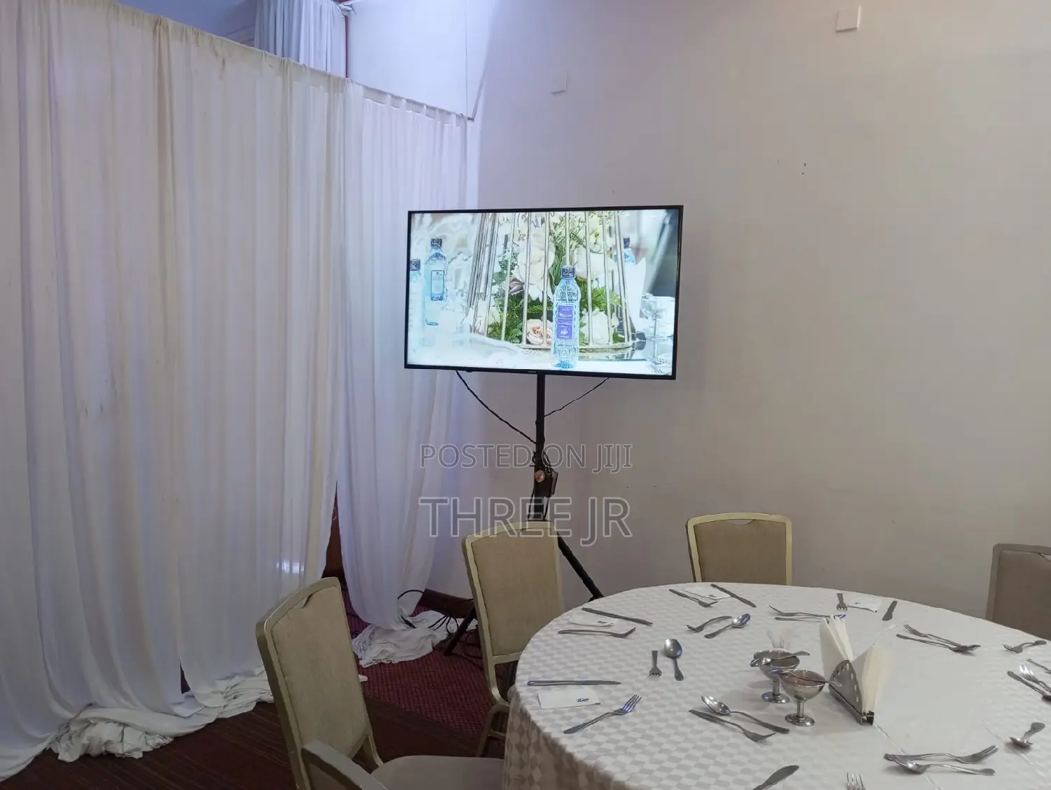 65inch Tv Screen for Hire Available