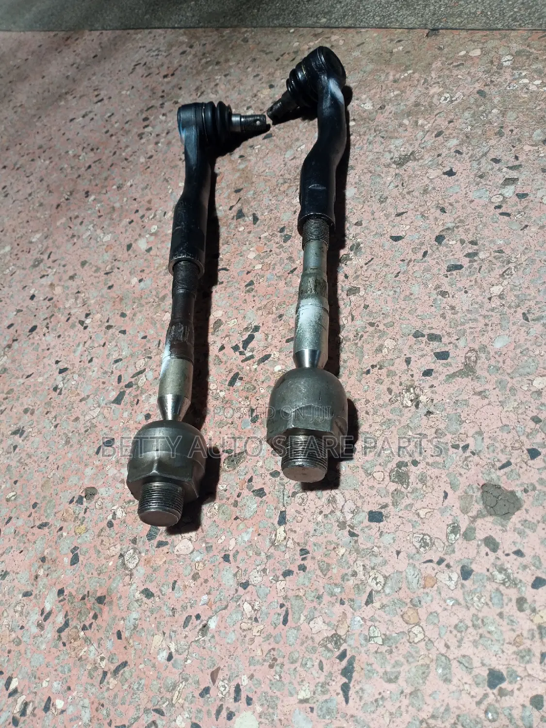 Toyota 200 Series Tie Rods and Racked